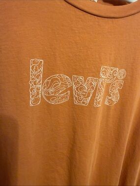 Levi’s Tee Shirt